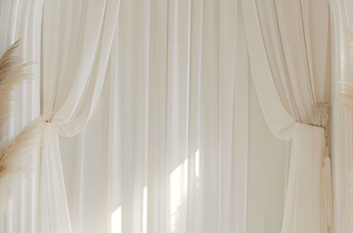 Elegant White Backdrop for Luxury Weddings