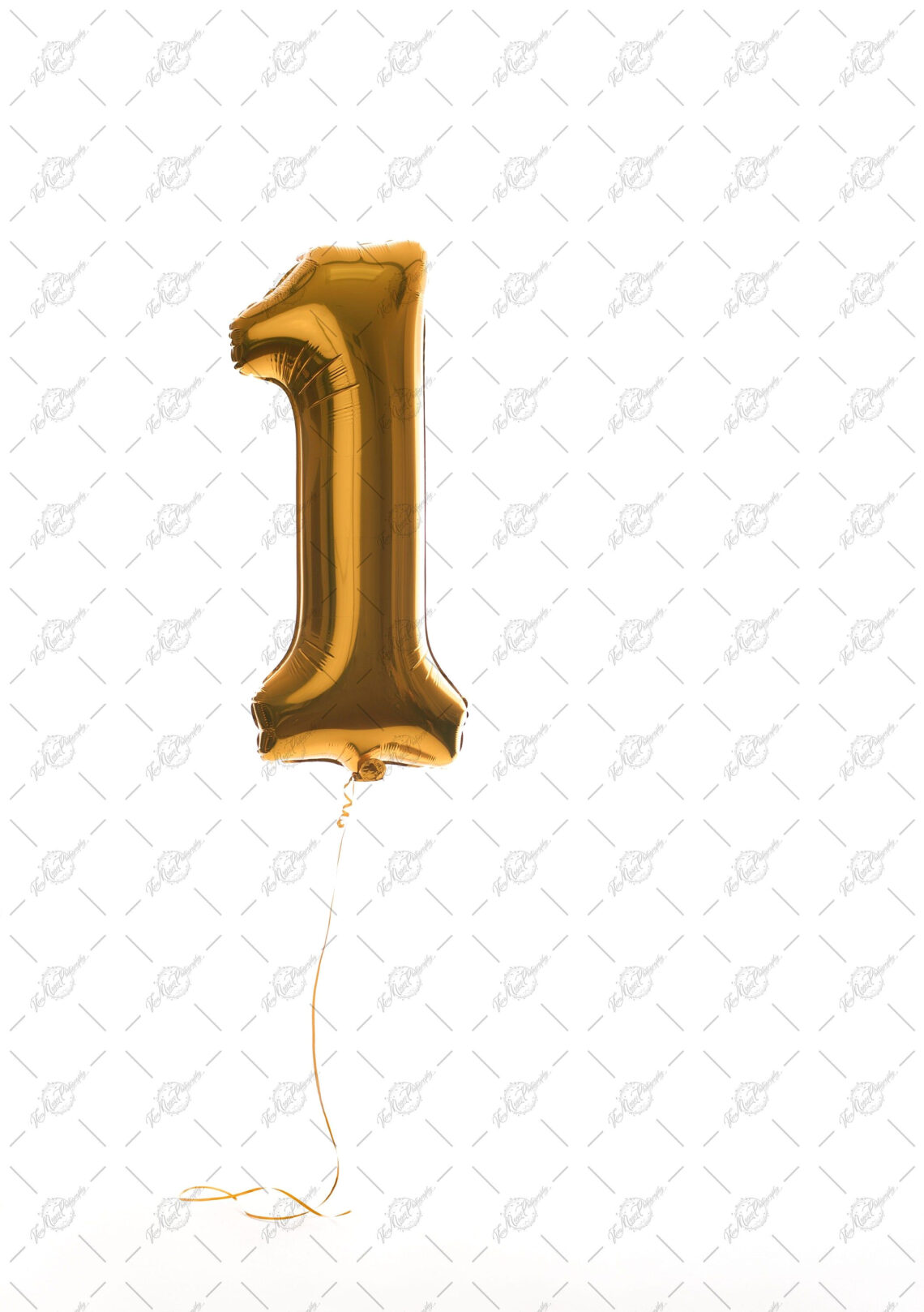 Gold, Cake, and Smash: One’s First Birthday Bash