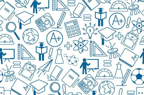 Seamless School Supply Icons Background