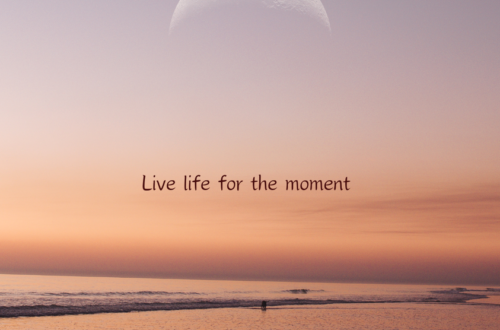 Eye-Catching Wallpapers for Your Phone