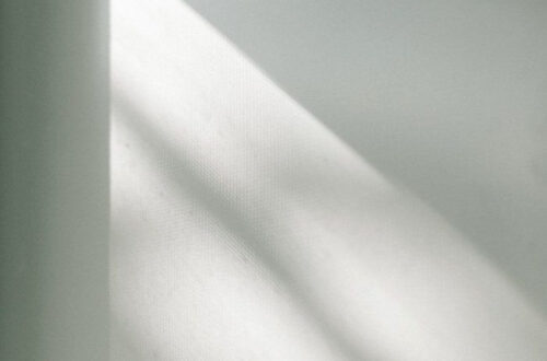 Winter Wonderland Weddings on a Budget