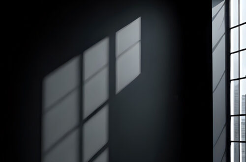 Sunny Window View: 5 Ways to Create a Bright Black Wall Room