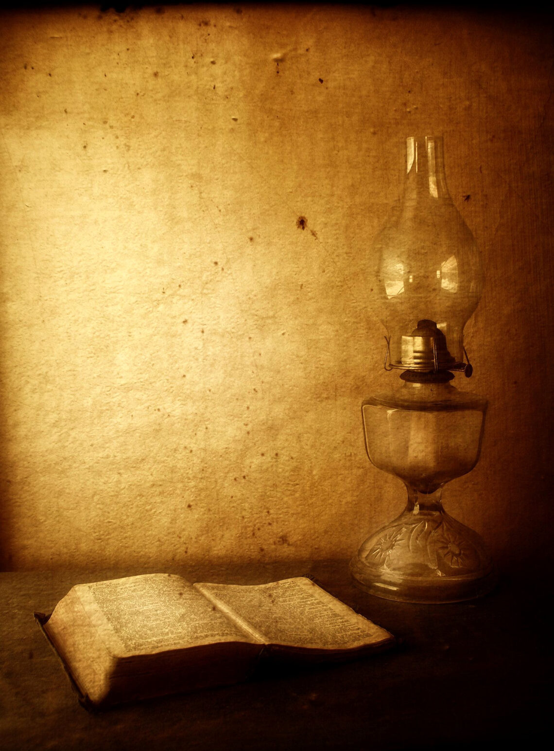 Psalm 119:105 — Illuminating Your Way in Faith